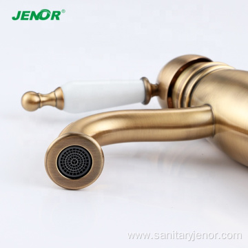 High-end Water Saving Golden Faucet